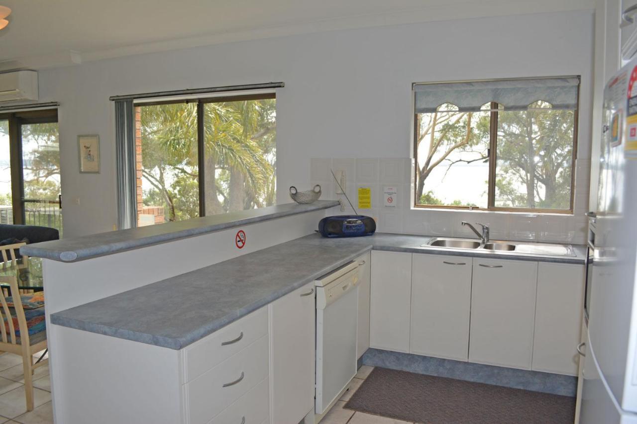 Sailfish, 3,46 Magnus Street - Unit With Stunning Water Views And Close To Town 尼尔森湾 外观 照片